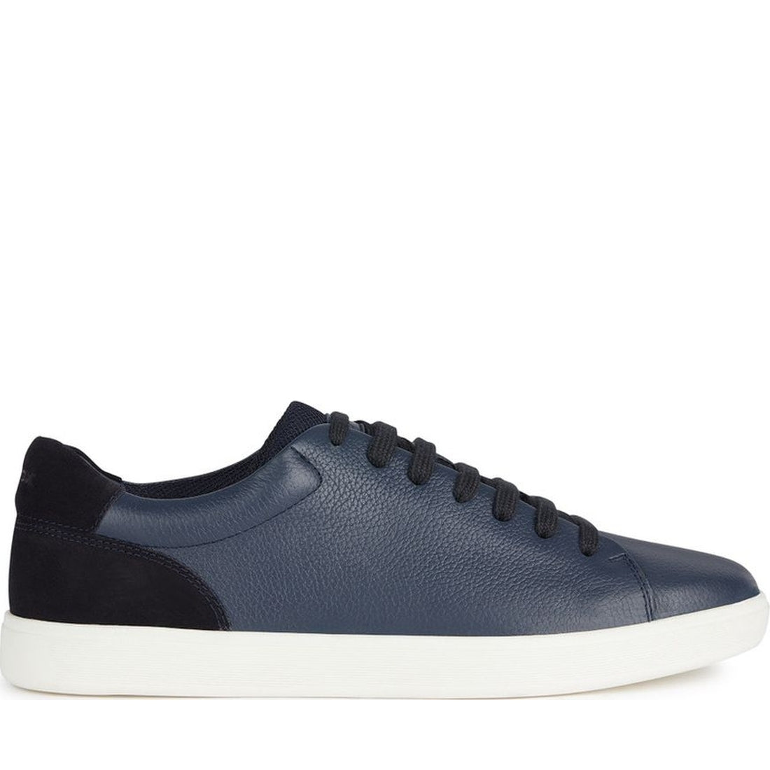 avola sneakers Mode