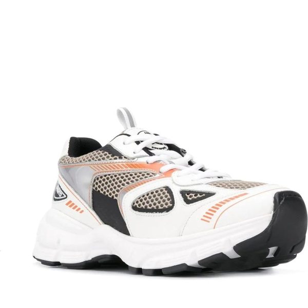 marathon runner white black orange Angebot